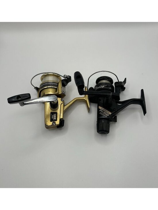 Shimano Other - Vintage Spinning Fishing Reels Lot Zebco 6020 & Shimano FX200 Untested Fish Gift